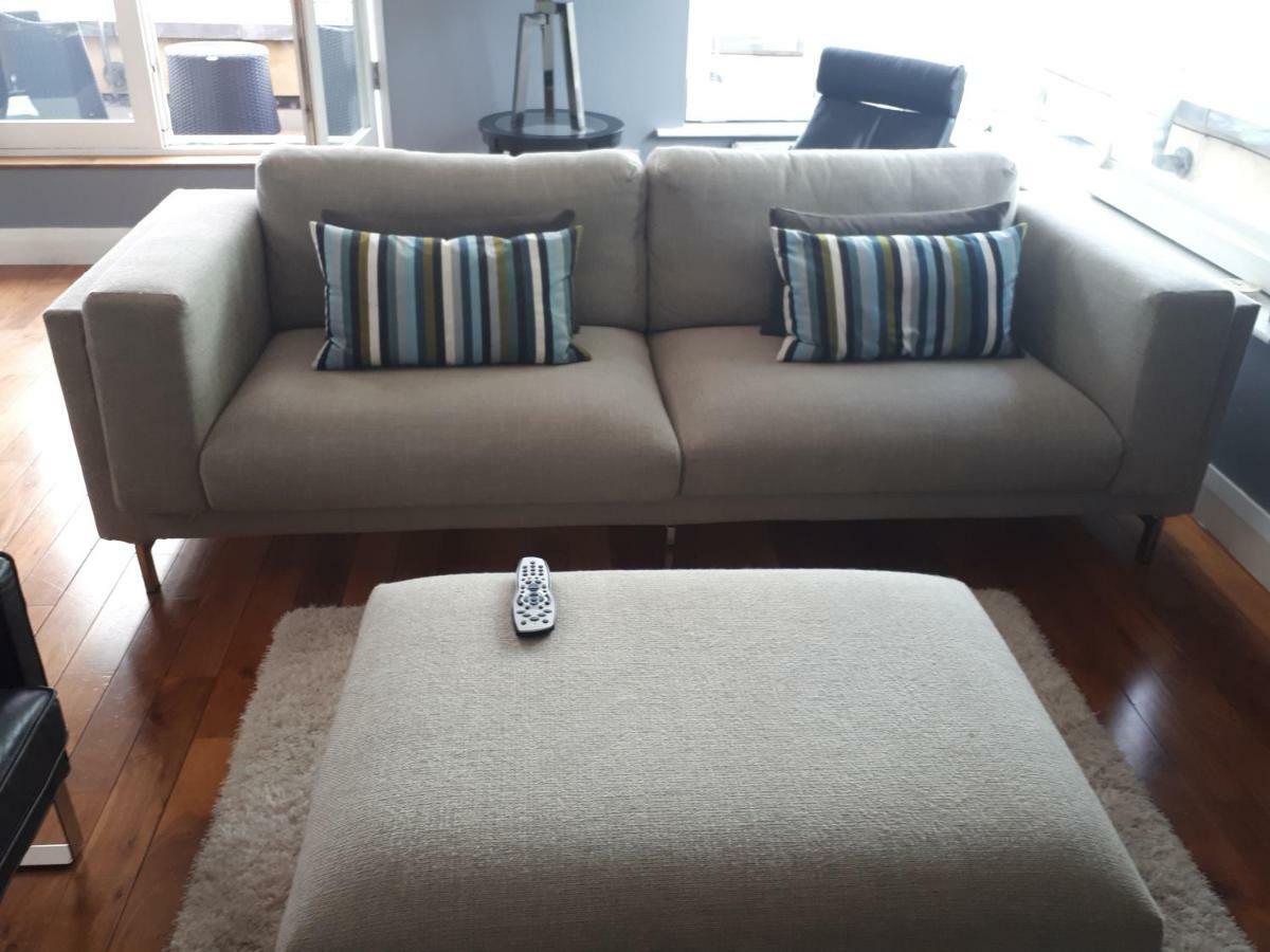 Luxurious Penthouse Apartment 1 , City Centre คิลเคนนี ภายนอก รูปภาพ