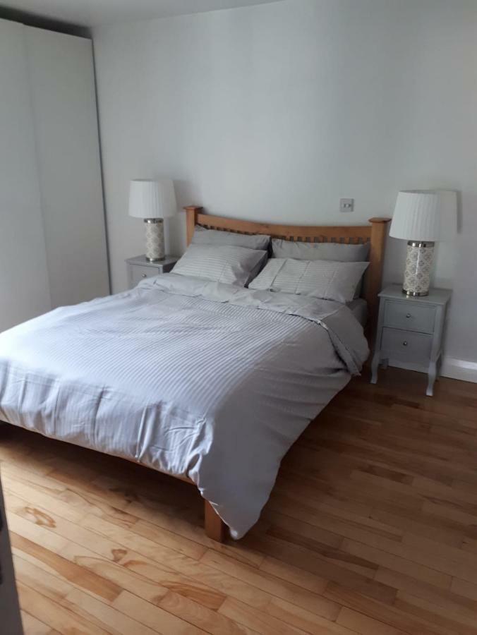 Luxurious Penthouse Apartment 1 , City Centre คิลเคนนี ภายนอก รูปภาพ